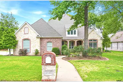2122 Woodlands Dr, Tyler, TX 75703 - Photo 2