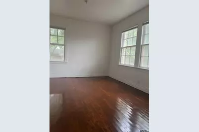902 W 5th St, Tyler, TX 75701 - Photo 6