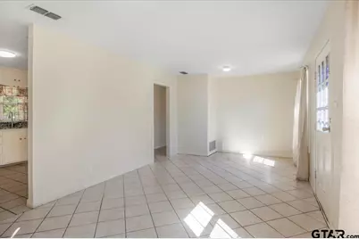 3303 Baldwin Dr, Tyler, TX 75702 - Photo 4