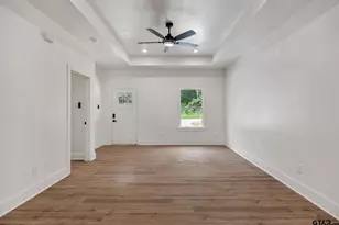 726 Boyd Ave, Tyler, TX 75701 - Photo 6
