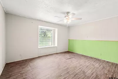 1006 Spring St, Longview, TX 75604 - Photo 12