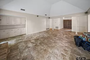 4005 Pollard Dr, Tyler, TX 75701 - Photo 8