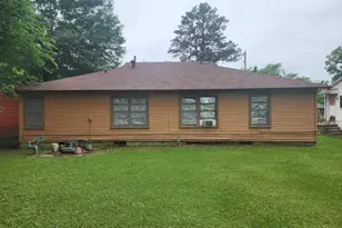 318 Milligan Dr, Pittsburg, TX 75686 - Photo 20