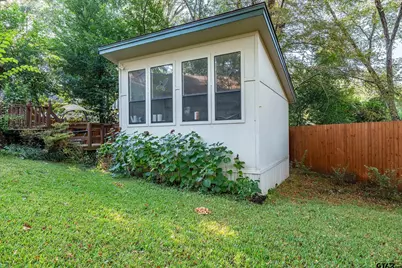 505 Bentley Ct, Tyler, TX 75703 - Photo 2