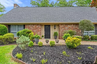 2110 Macbeth, Tyler, TX 75703 - Photo 2