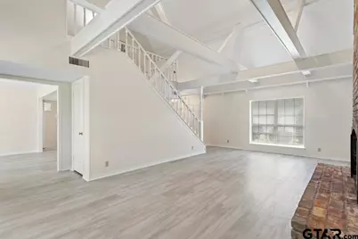 2110 Macbeth, Tyler, TX 75703 - Photo 8