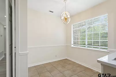2110 Macbeth, Tyler, TX 75703 - Photo 12