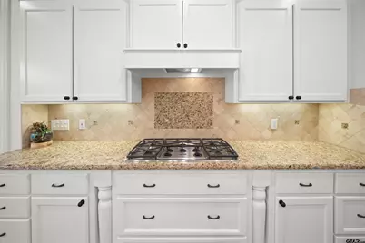 614 Tryon Ct, Tyler, TX 75703 - Photo 8
