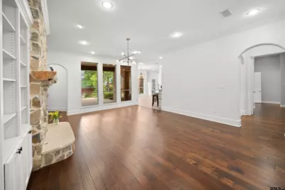 614 Tryon Ct, Tyler, TX 75703 - Photo 2