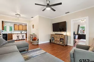 418 O'Hara, Grand Saline, TX 75140 - Photo 6