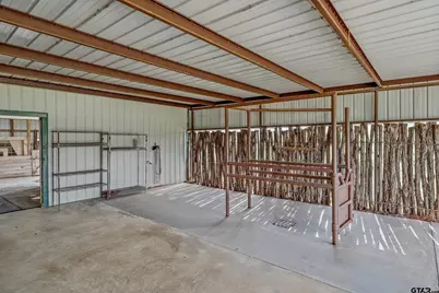 23241 Cr 2159, Troup, TX 75789 - Photo 36