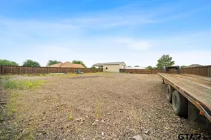 11906 Meadow Creek Dr, Brownsboro, TX 75756 - Photo 36