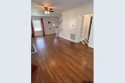 309 W Dobbs, Tyler, TX 75701 - Photo 6