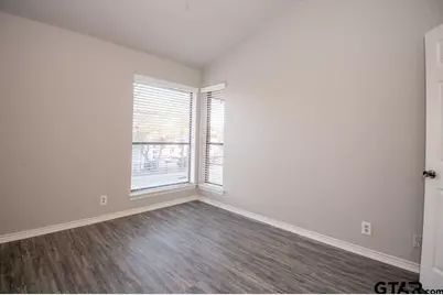 5911 Hollytree Drive, Tyler, TX 75703 - Photo 22