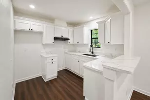 1812 N Bois D Arc, Tyler, TX 75702 - Photo 8