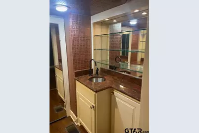 114 E Second, Tyler, TX 75701 - Photo 16