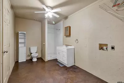 112 Lori Ln, Longview, TX 75602 - Photo 34