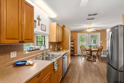 11 Naples, Omaha, TX 75571 - Photo 6