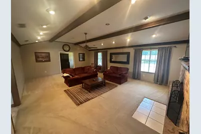 902 Pine Cove, Jacksonville, TX 75766 - Photo 4