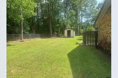 902 Pine Cove, Jacksonville, TX 75766 - Photo 28