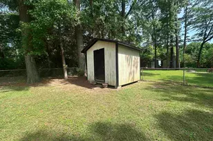 902 Pine Cove, Jacksonville, TX 75766 - Photo 30