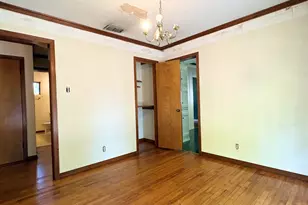 1048 Edgewood, Jacksonville, TX 75766 - Photo 8