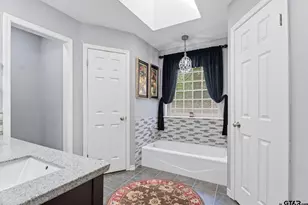 19122 Pinedale Cir, Flint, TX 75762 - Photo 18