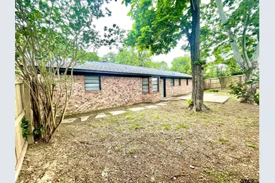 14067 Saylors, Brownsboro, TX 75756 - Photo 32