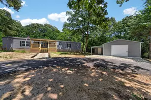 475 An County Rd 2236, Palestine, TX 75803 - Photo 2