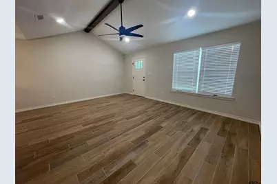 926 S Academy Ave, Tyler, TX 75701 - Photo 6