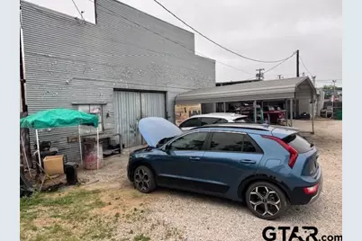 412 E Spring St, Palestine, TX 75801 - Photo 22