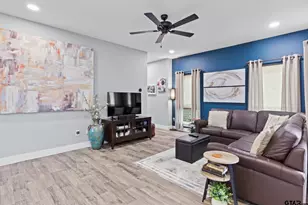 17322 Crossing Cir, Lindale, TX 75771 - Photo 6