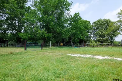 6100 Fm 314, Ben Wheeler, TX 75754 - Photo 8