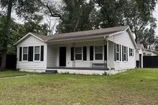 729 S Palmer Ave, Tyler, TX 75701 - Photo 1