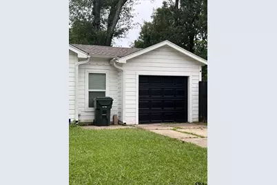 729 S Palmer Ave, Tyler, TX 75701 - Photo 2
