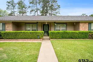505 Country Club Dr, Marshall, TX 75672 - Photo 2