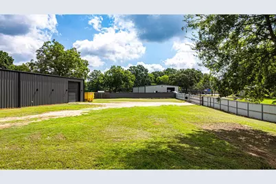 126 Gamel Rd, Longview, TX 75604 - Photo 16