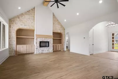 12385 Madison Xing, Bullard, TX 75757 - Photo 10