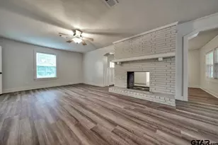 17597 Cr 452, Lindale, TX 75771 - Photo 8