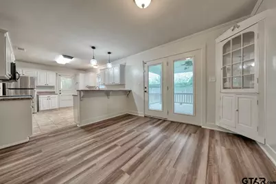 17597 Cr 452, Lindale, TX 75771 - Photo 12