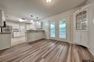 17597 Cr 452, Lindale, TX 75771 - Photo 12