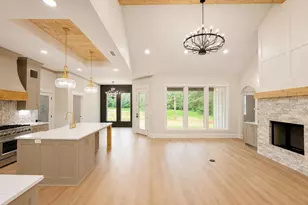 11740 Wildwood Dr, Whitehouse, TX 75791 - Photo 2