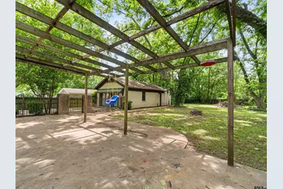 202 E College Street, Big Sandy, TX 75755 - Photo 20