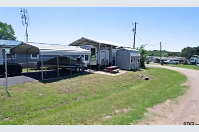 215 Running Bear, Quitman, TX 75783 - Photo 4
