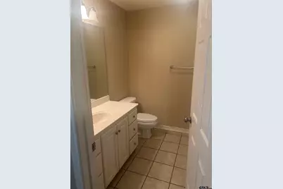8315 Garrett Dr, Tyler, TX 75703 - Photo 10