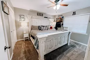 306 Kent Dr, Pittsburg, TX 75686 - Photo 12