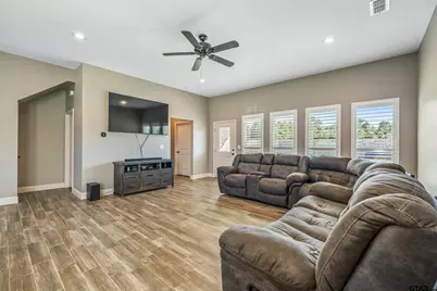 15447 Anna Ln, Lindale, TX 75771 - Photo 4