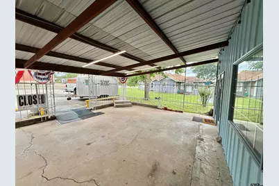 433 W Broad St, Mineola, TX 75773 - Photo 6