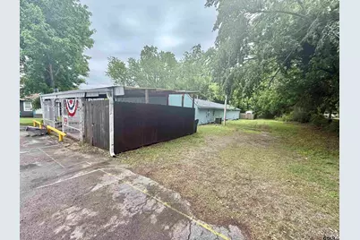 433 W Broad St, Mineola, TX 75773 - Photo 2