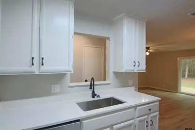 12336 Chapman, Tyler, TX 75708 - Photo 6